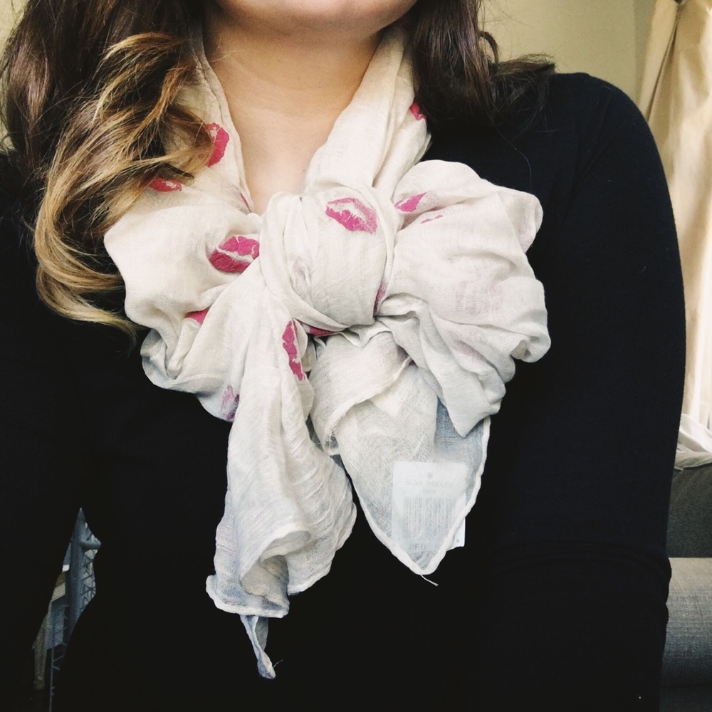 Pink Lipstick Kiss 💋 Scarf beautician accessories